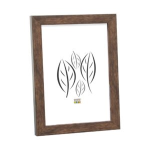 Smalle fotokader in bruine houtkleur